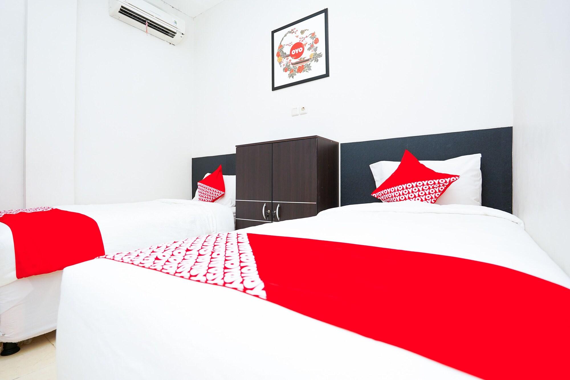Oyo 450 Semampir Residence Surabaya Exteriör bild