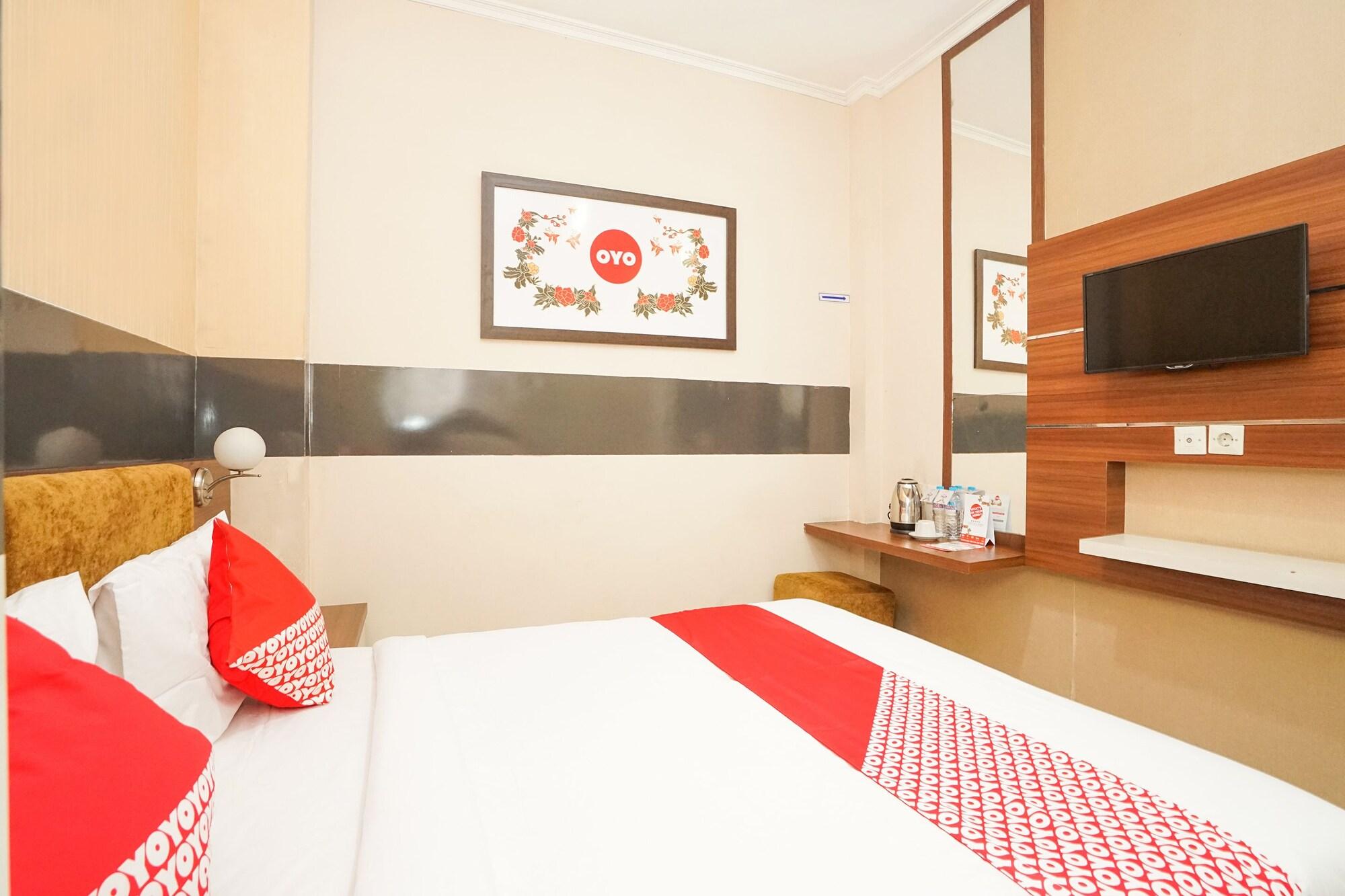 Oyo 450 Semampir Residence Surabaya Exteriör bild